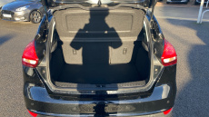 Ford Focus 1.0 EcoBoost 125 Titanium 5dr Petrol Hatchback